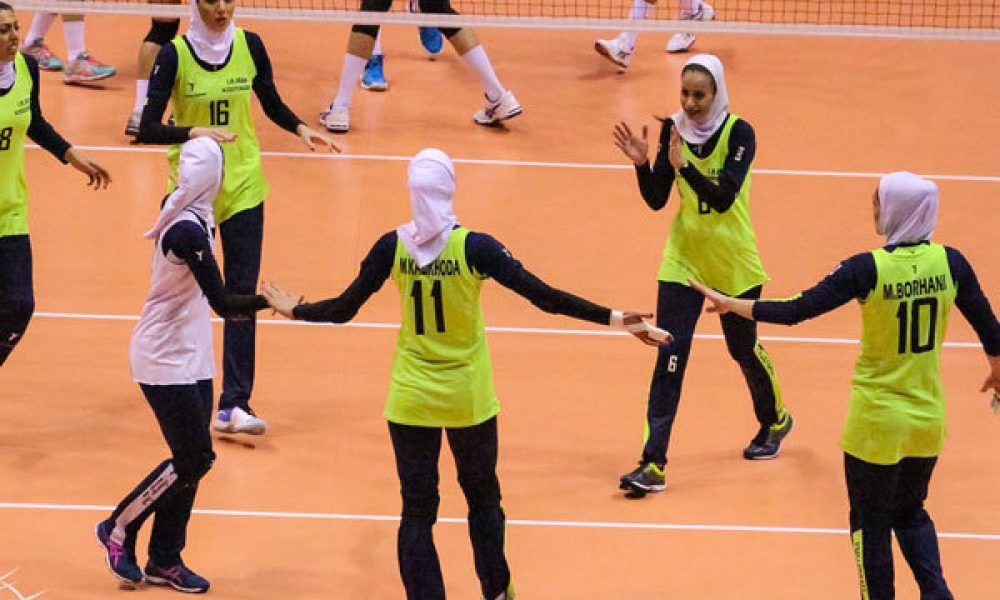 مسابقات والیبال بانوان در سمنان برگزار می‌شود