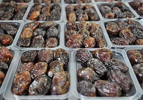 توزیع خرما و شکر دولتی در آستانه رمضان در استان سمنان
