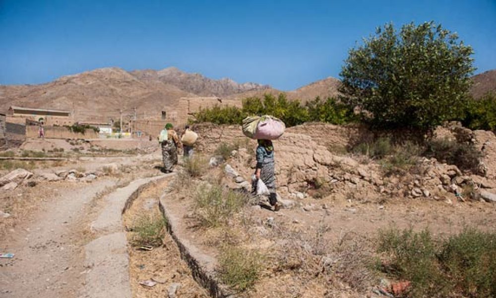 لبخند زندگی به روستاهای حاشیه کویر استان سمنان با بازگشت آب